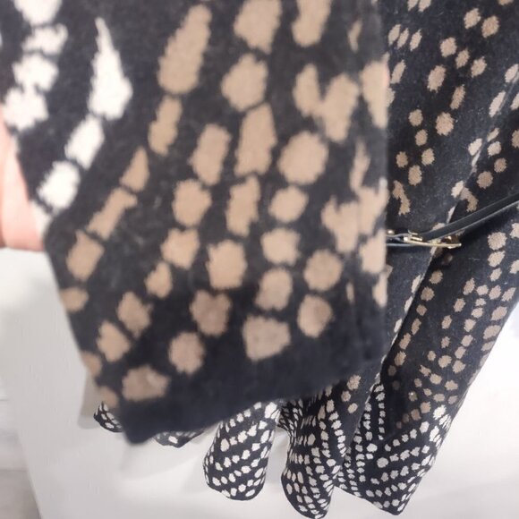 Carmen Marc Valvo Patterned Sweater Dress Petite Size Medium - Picture 6 of 8